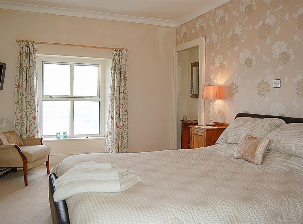 Double bedroom (photo 3) at Dolphin Beach House in Tywyn, Gwynedd