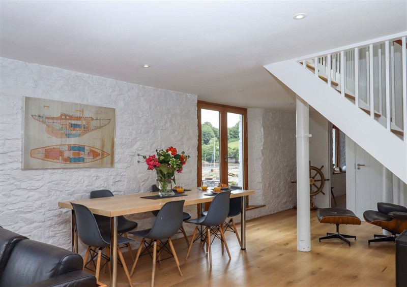 The dining room at Dolphin Cottage, Galmpton
