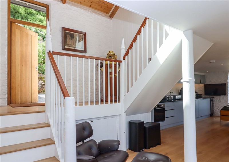 This is the living room at Dolphin Cottage, Galmpton