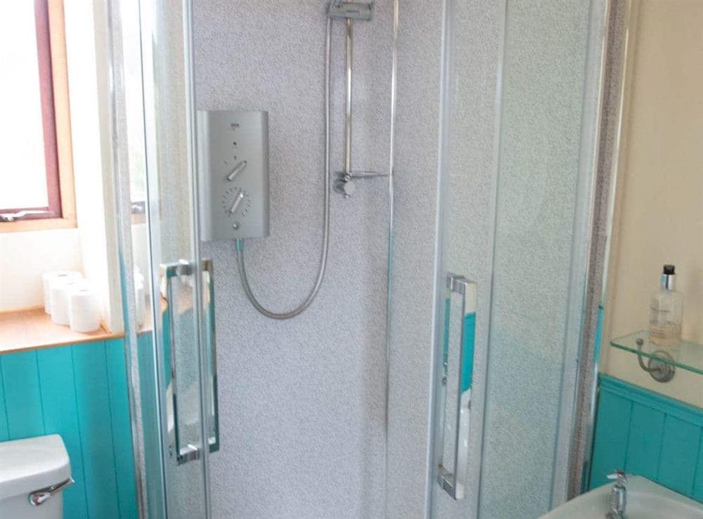 En-suite shower room (photo 2) at Farmhouse, 