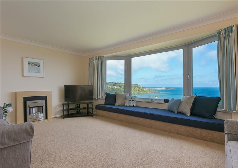 The living area at Dolphin Watch, Carbis Bay
