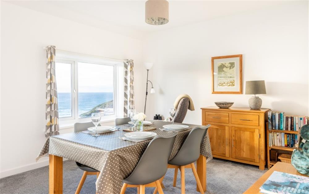 Dining Area at Dolphins Leap in Mawgan Porth