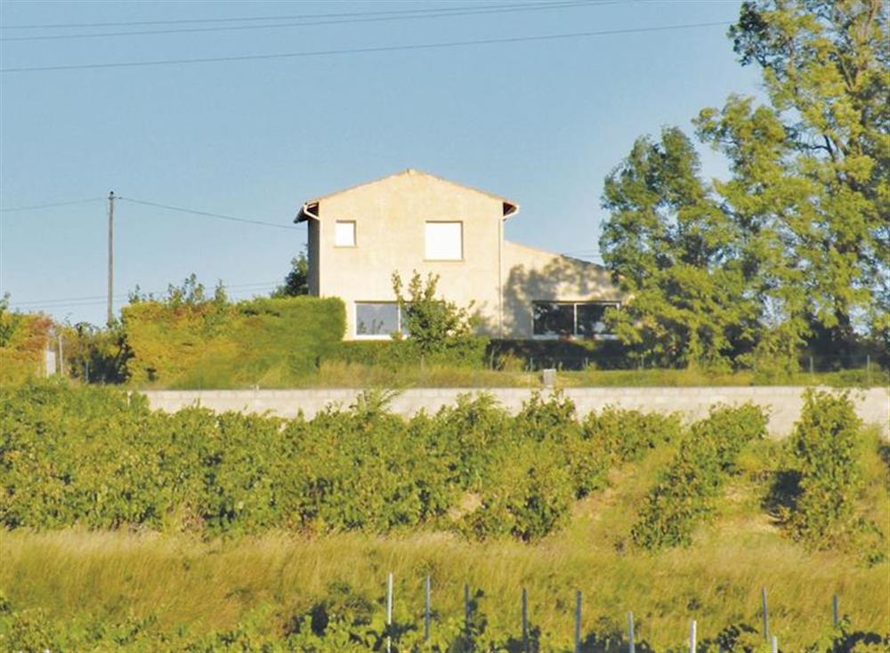 Surrounding area (photo 3) at Domazan in , France