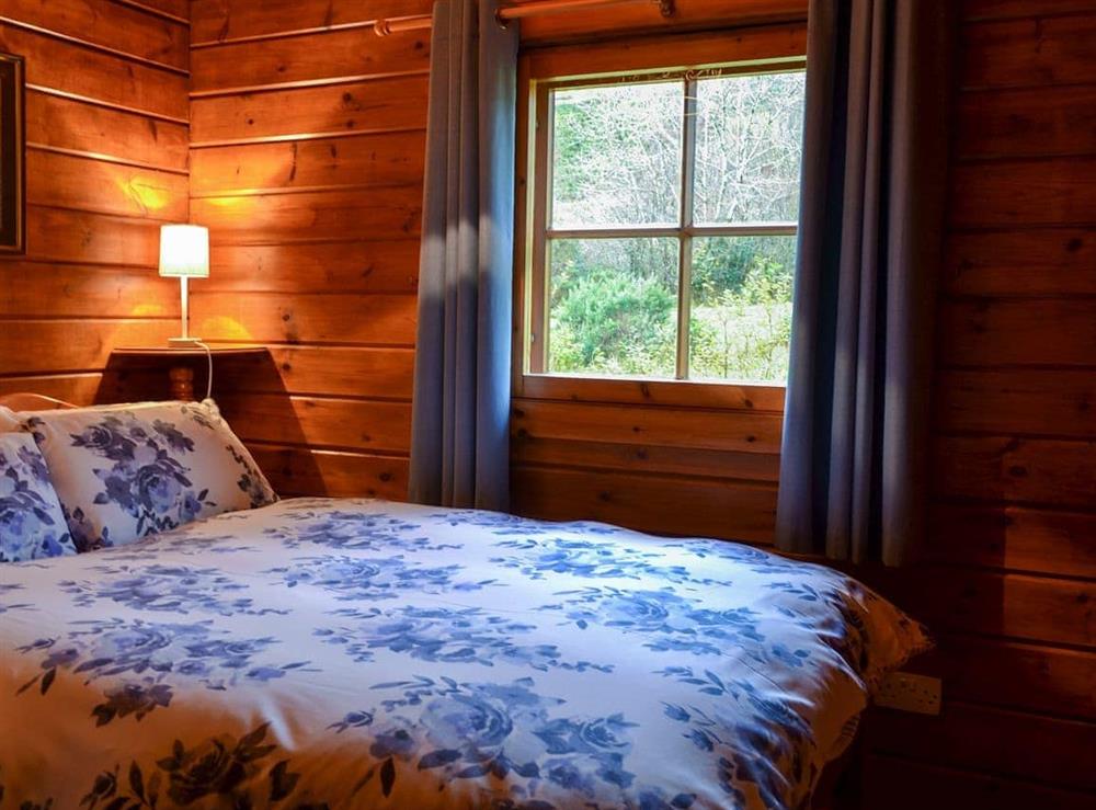 Double bedroom at Dontra Log Chalet in Upper Banavie, near Fort William, Inverness-Shire