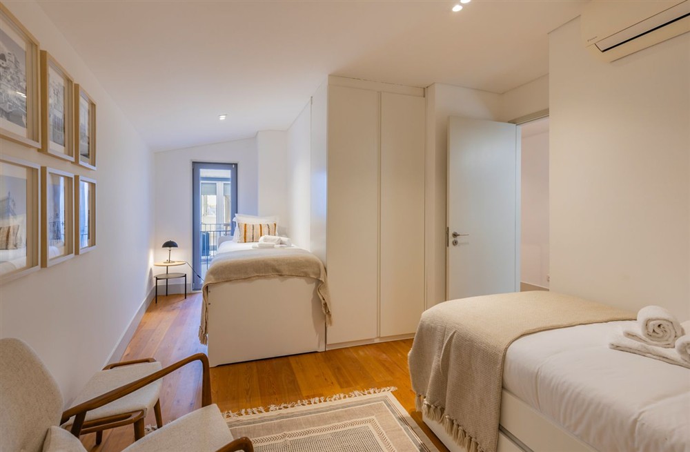 Doodle Townhouse