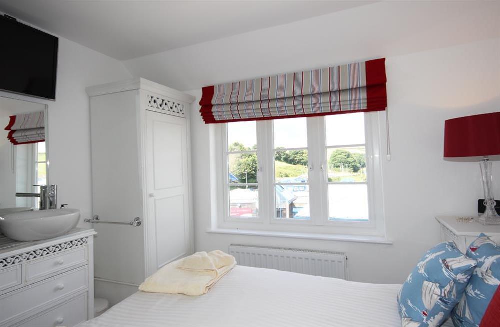 First floor double room with King-size bed (photo 2) at Dory Cottage in , Salcombe