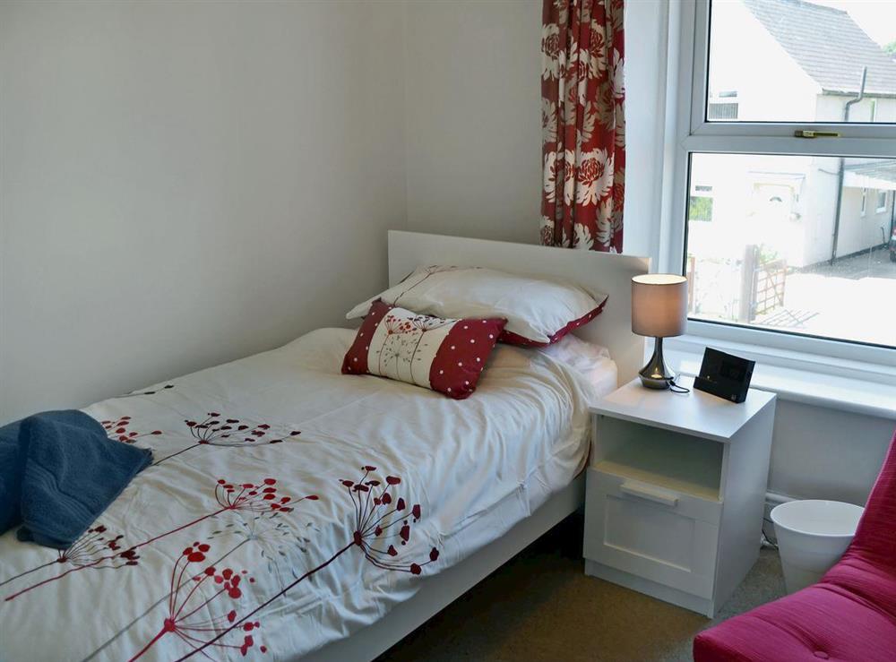 Cosy single bedroom at Dots House in Alnwick, Northumberland