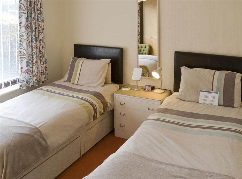 Comfortable twin bedroom at Dots Place in North Walsham, Norfolk