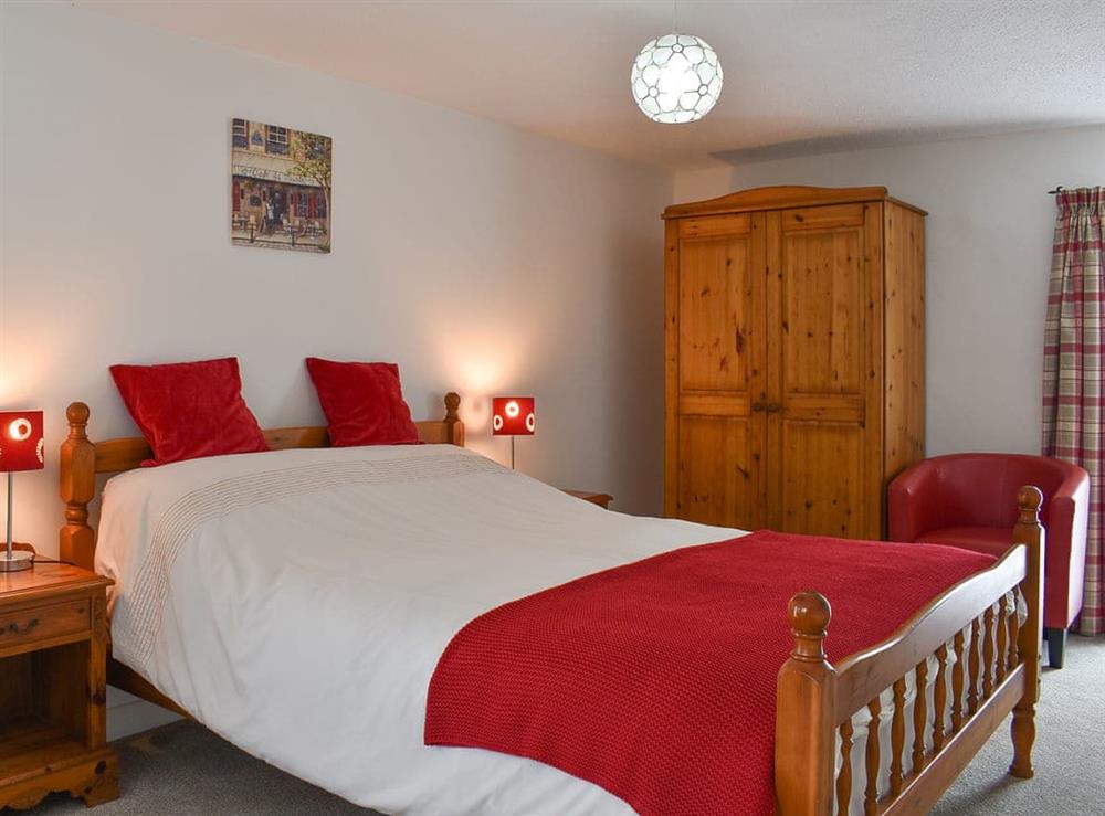 Double bedroom at Dove Cottage in Trehingsta, near Callington, Cornwall