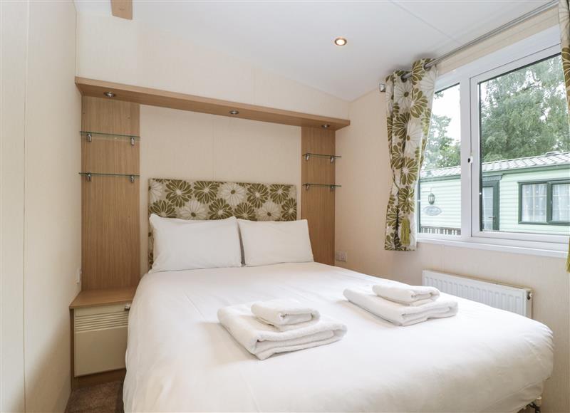 This is a bedroom at Dove, Shobdon