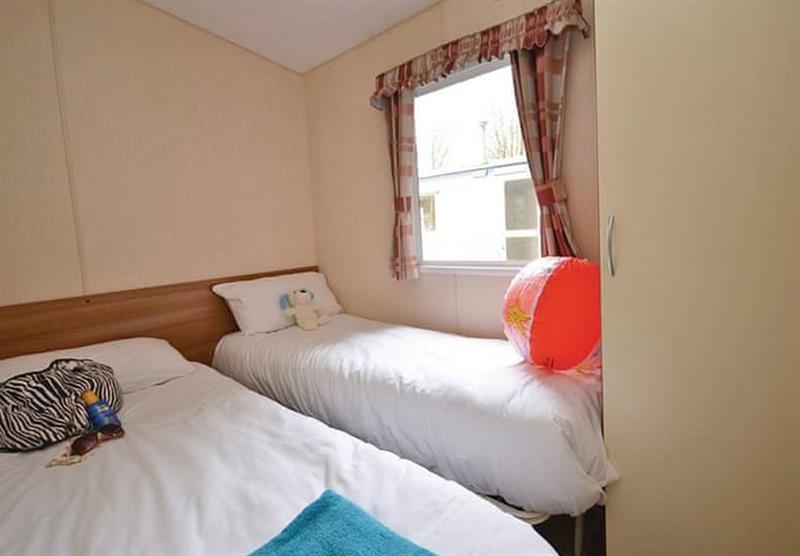 Twin bedroom in the Dovercourt Bronze Plus 2 at Dovercourt in Dovercourt, East of England