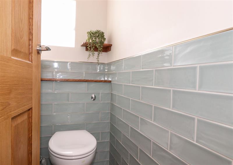 The bathroom at Dovestones, Keswick