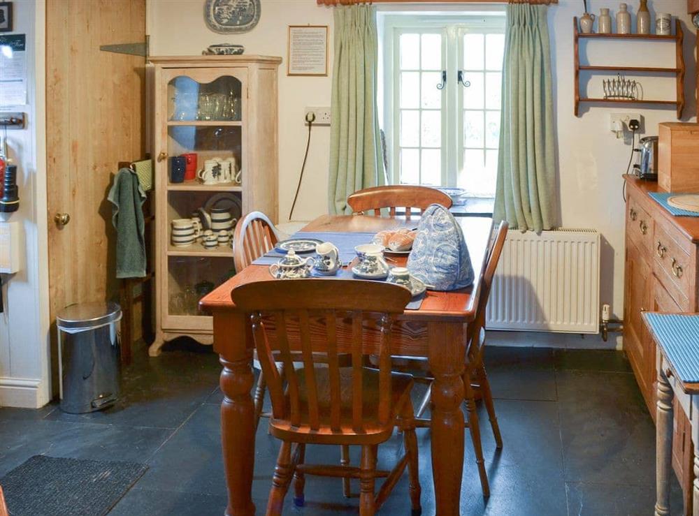 Charming slte-floored kitchen/dining room at Downhouse Cottage in Delabole, near Tintagel, Cornwall