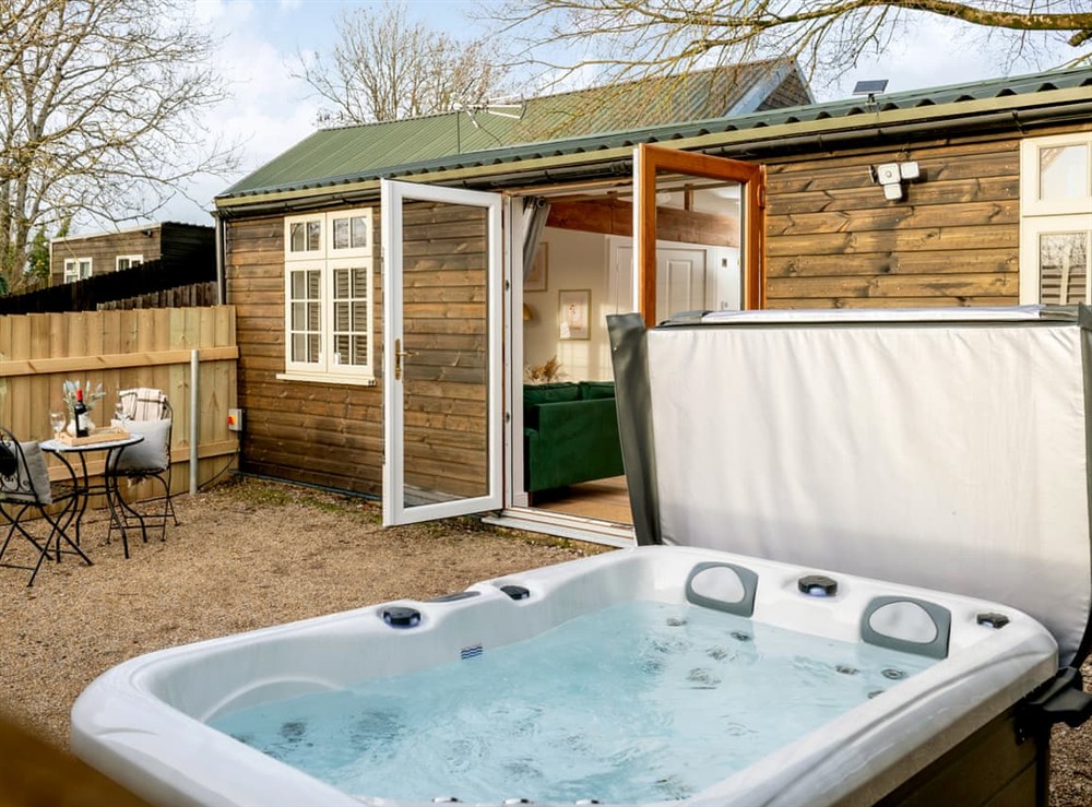 Hot tub at Stargaze, 