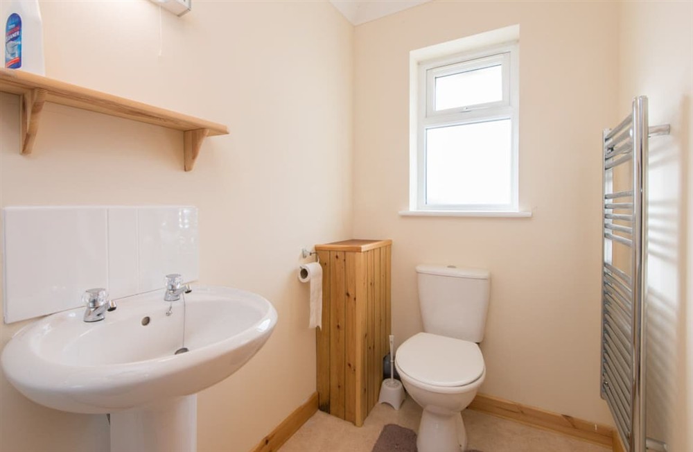 Bathroom at Dozmary View in Bodmin Moor, Cornwall