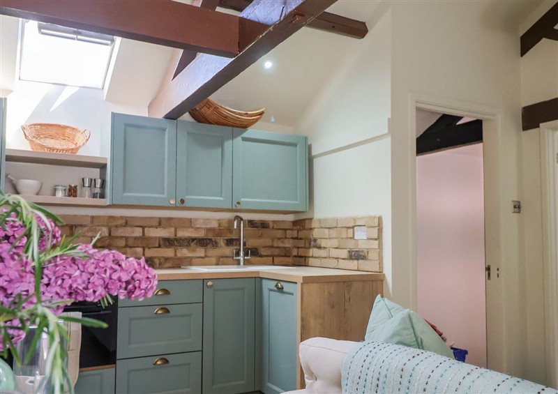 The kitchen at Drakes Hideaway, Lyme Regis