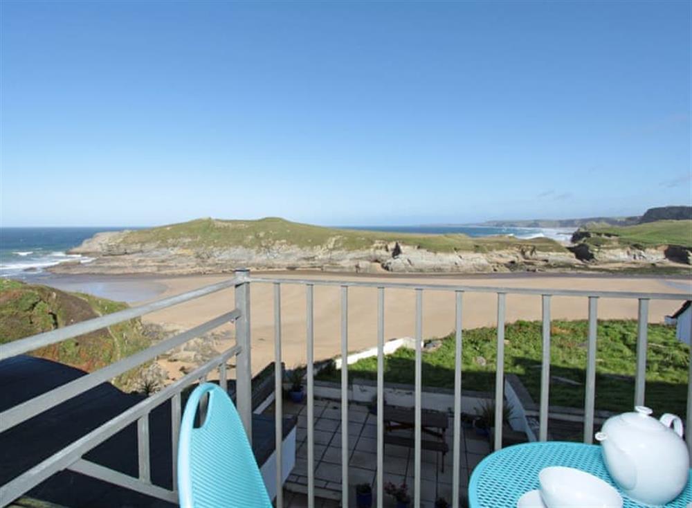 Balcony at Driftwood in 7 Glendorgal Sands, Newquay