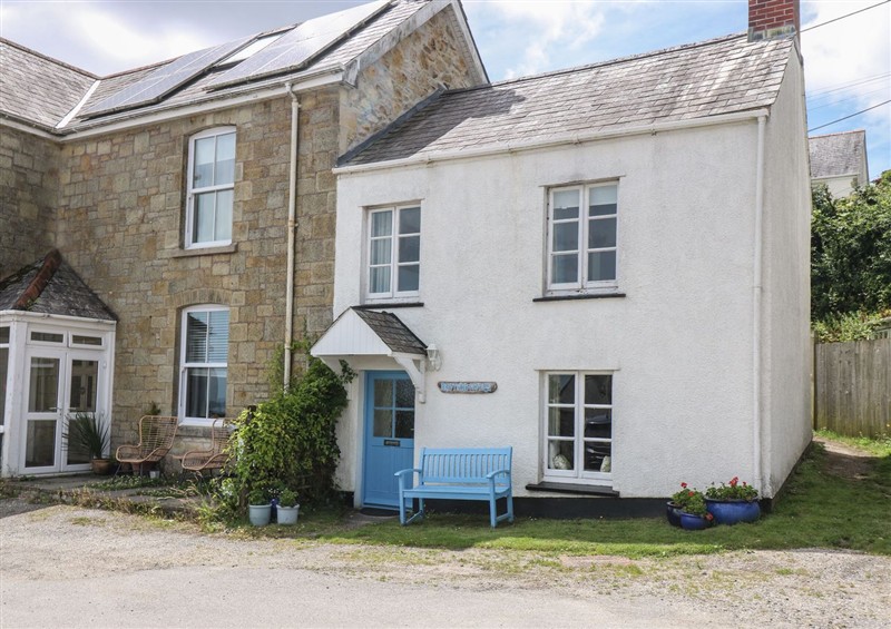 The setting of Driftwood Cottage at Driftwood Cottage, Porthpean