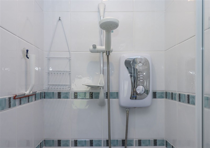 The bathroom at Driftwood, Dartmouth