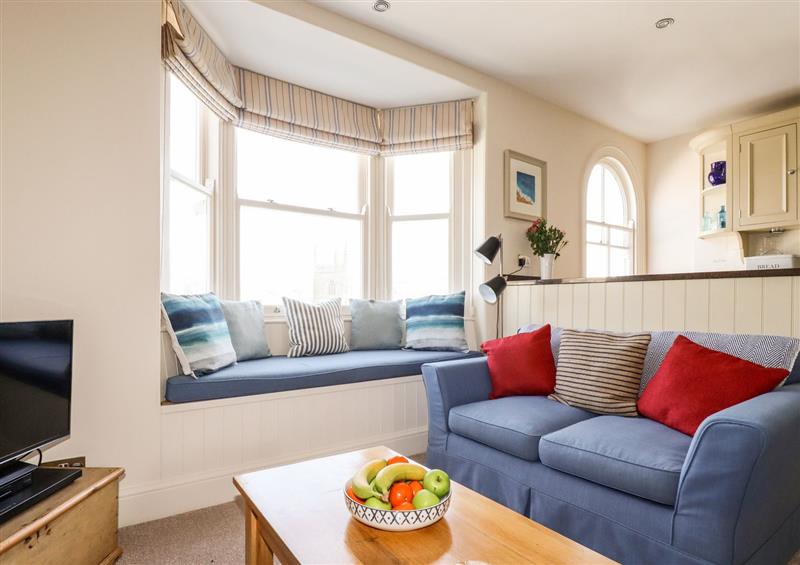 The living room at Driftwood, Fowey