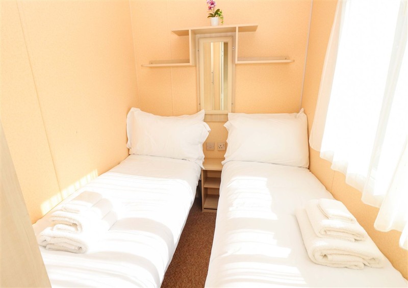 A bedroom in Driftwood Haven at Driftwood Haven, Witterings Holiday Park near East Wittering