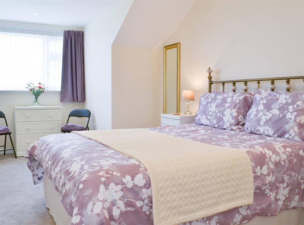 Wonderful large bedroom at Driftwood in Port Isaac, Cornwall