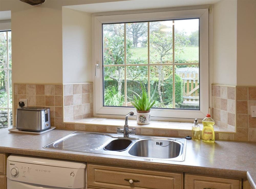 Fully appointed fitted kitchen at Drumlins Cottage in Endmoor, near Kendal, Cumbria