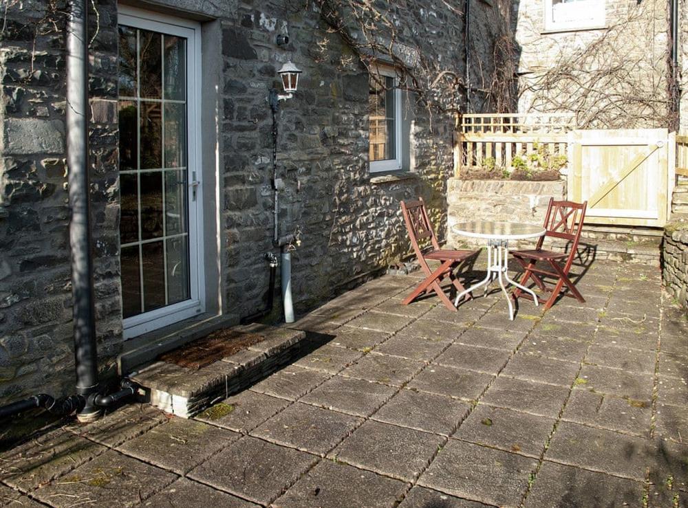 Sitting out area at Drumlins Cottage in Endmoor, near Kendal, Cumbria