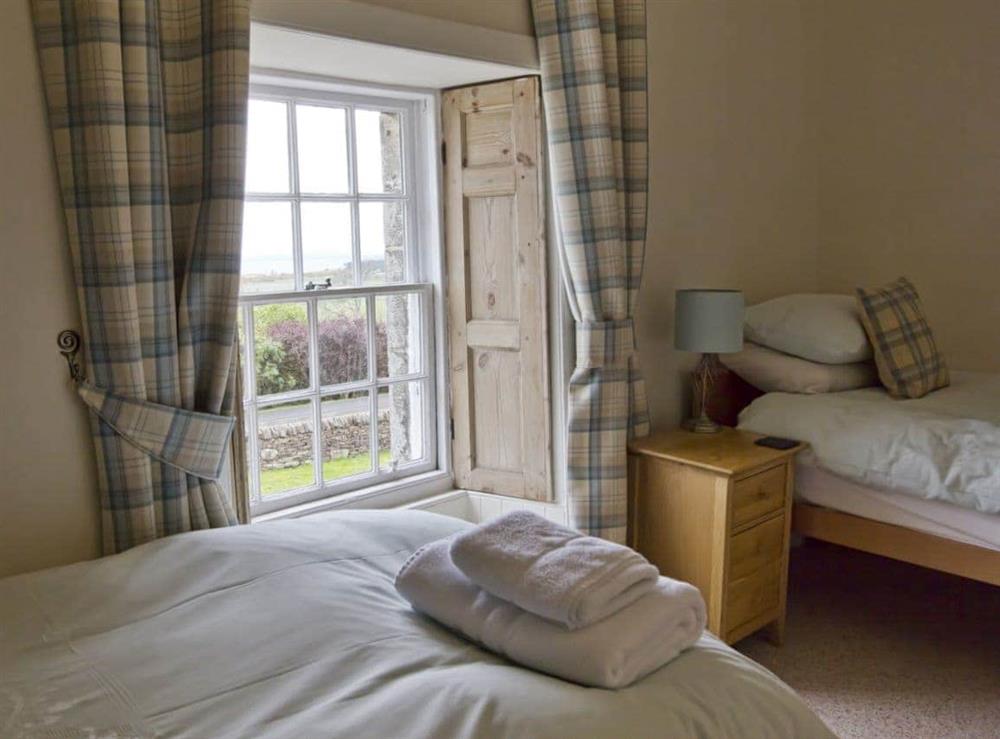 Twin bedroom (photo 2) at Drummuie House in Golspie, Sutherland