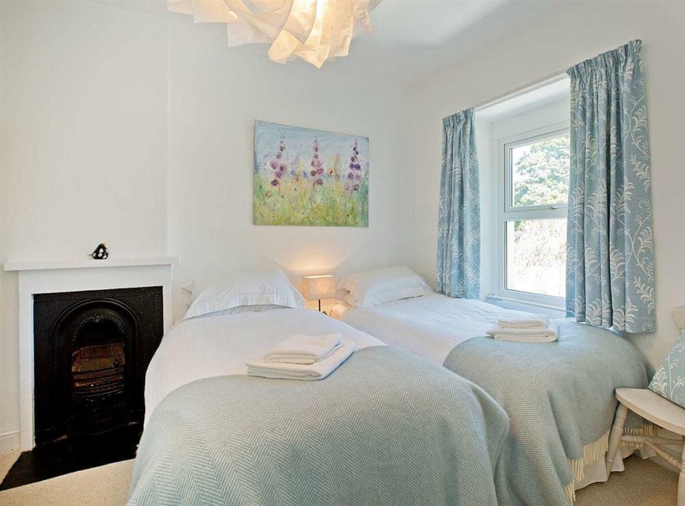 Comfortable twin bedroom at Duck Cottage in Gargrave, North Yorkshire