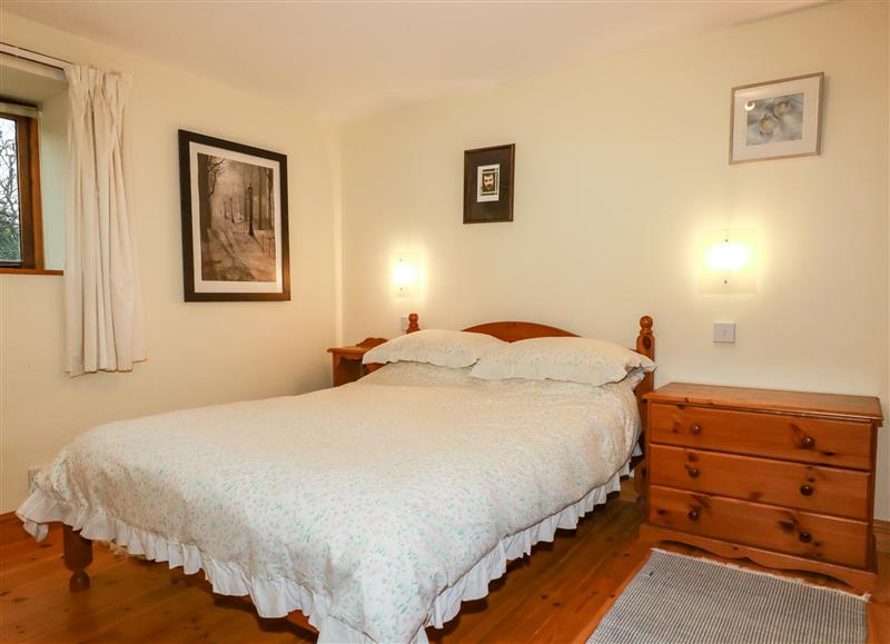 One of the 2 bedrooms at Duck House, Hersham near Stratton