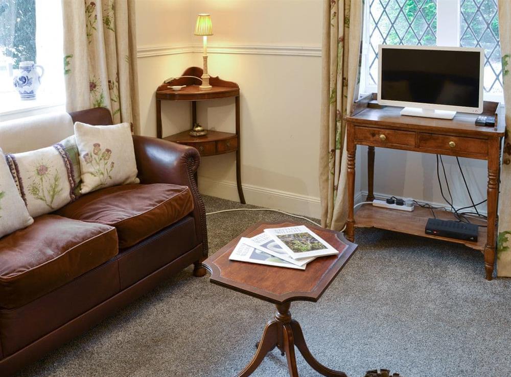 Delightful living room at Duffs Lodge in Beauly, Inverness-Shire