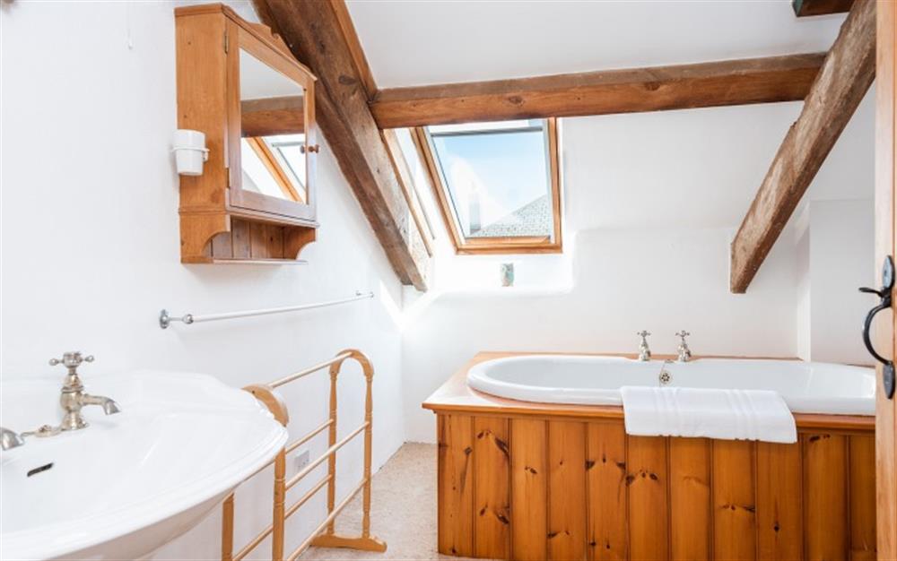 Another view of the master en suite at Duncombe Barn in Sherford