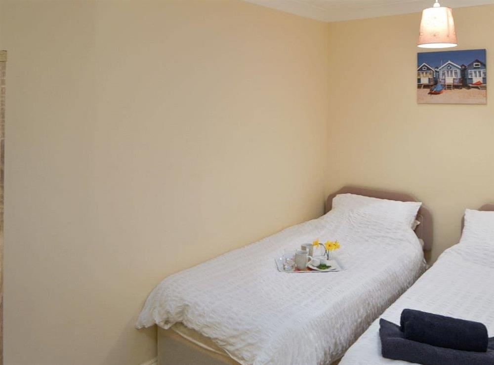 Twin bedroom at Dune Cottage in Caister-on-Sea, Norfolk