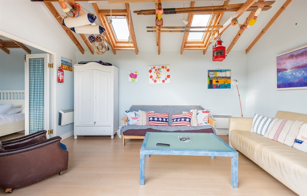 One of the 4 bedrooms (photo 3) at Dunedin Cottage in Dittisham