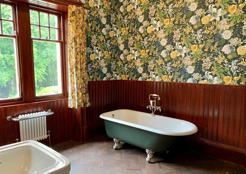 The bathroom (photo 2) at Dungarthill House, Dunkeld
