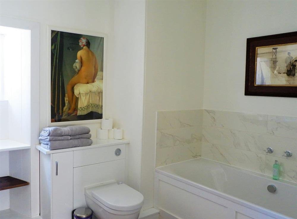 Bathroom at Dunskey Estate Apartment, 