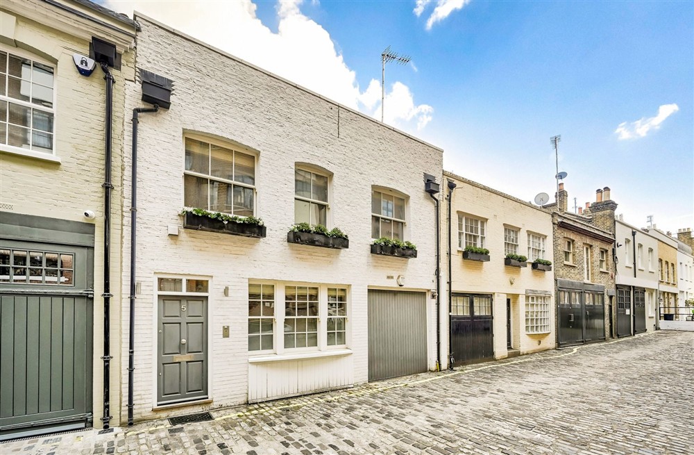 Dunstable Mews (photo 8) at Dunstable Mews in London, London
