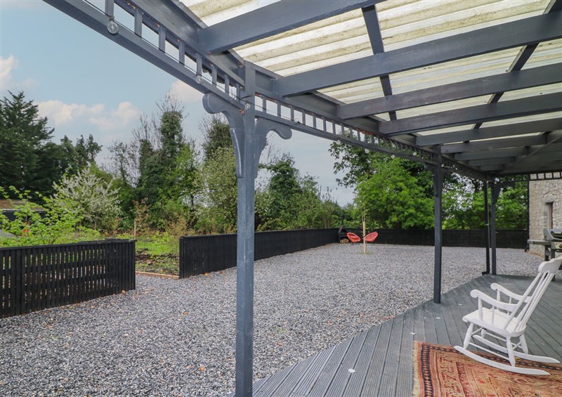 Enjoy the garden at Dunville Lodge, Rhode