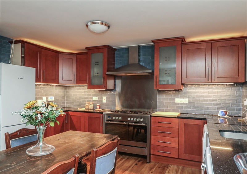 Kitchen at Dunville Lodge, Rhode