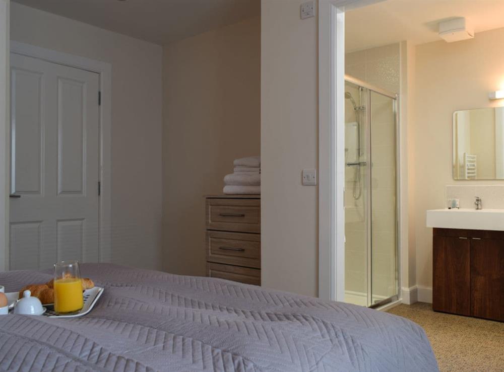 Double bedroom with en-suite at Can Duran, 