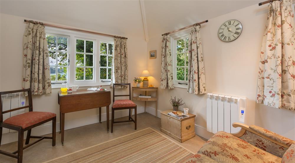 The living area at Durgan Wood Cottage in Falmouth, Cornwall
