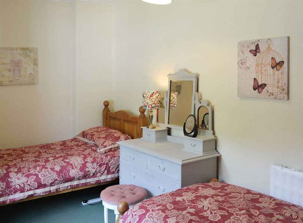 Comfortable triple bedroom at Duvale Priory in Bampton, near Tiverton, Devon