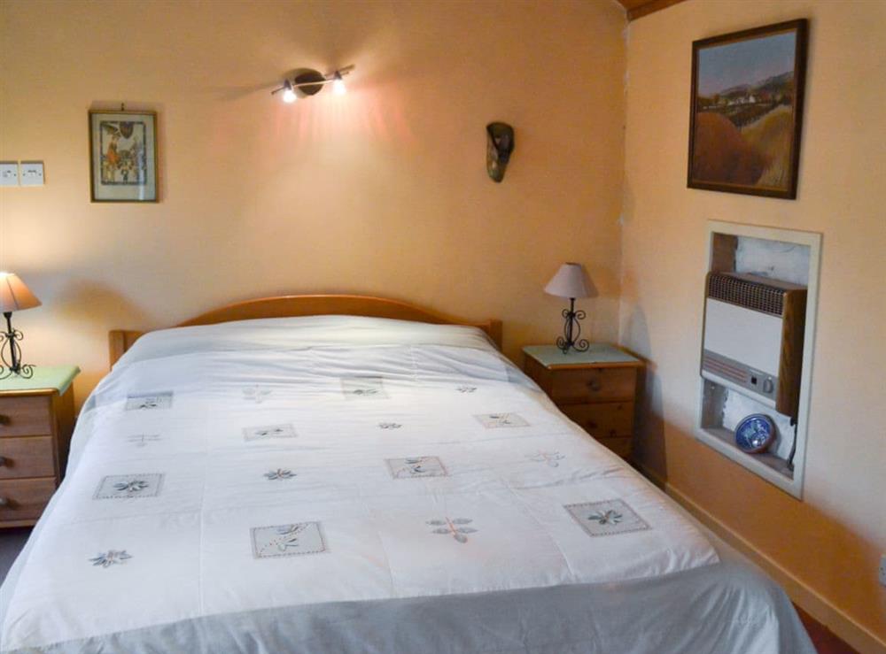 Double bedroom at Dye Mill Cottage in Moffat, Dumfriesshire