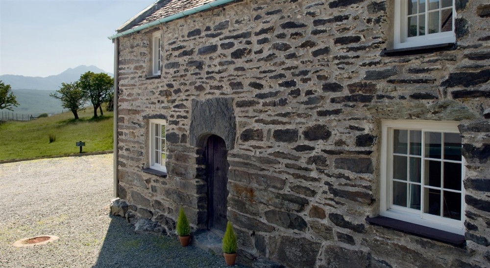 Dyffryn Mymbyr Cottage, Conwy, Conwy (photo 2) at Dyffryn Mymbyr Cottage in Betws-y-coed, Conwy
