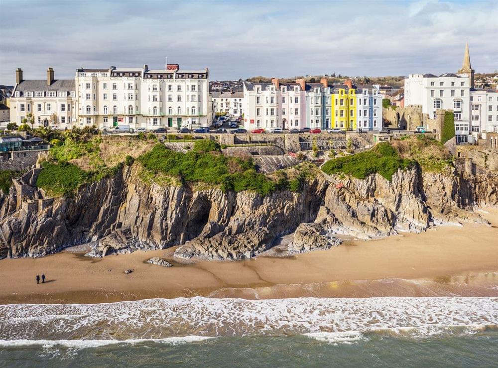 Surrounding area at Dyma Y Bywyd in Tenby, Pembrokeshire, Dyfed