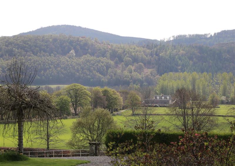 The setting of East Cottage (photo 2) at East Cottage, Fordie near Comrie