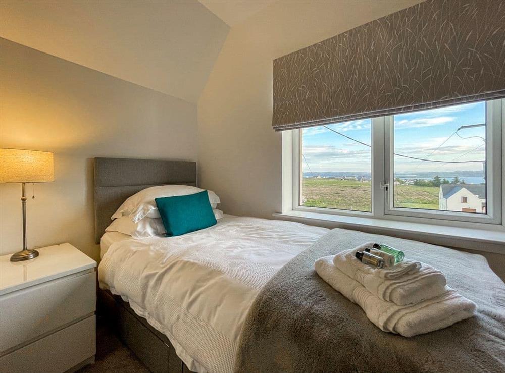 Twin bedroom at East Cottage in Sandwick, Outer Hebrides, Isle Of Lewis