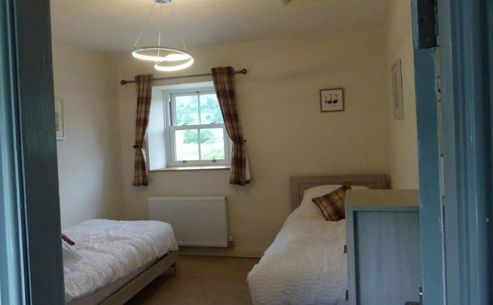 Twin bedroom at East Lane Barn in Newbiggin-in-Bishopdale, near Leyburn, North Yorkshire