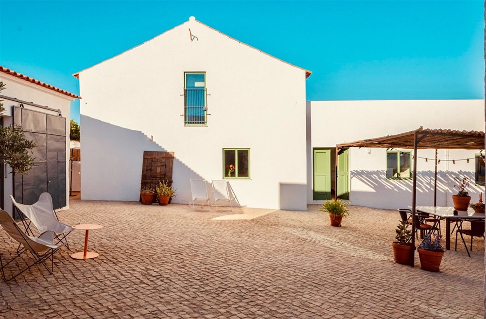 East Wind Villa